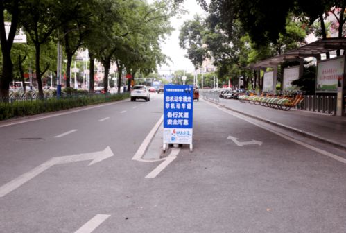 桂林市區21個路口道路交通設施煥新，城市交通邁上新臺階